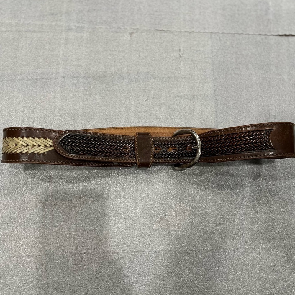 [Max40”including Buckle]Top Grained Embossed hand Laced Brown Leather Snap Belt